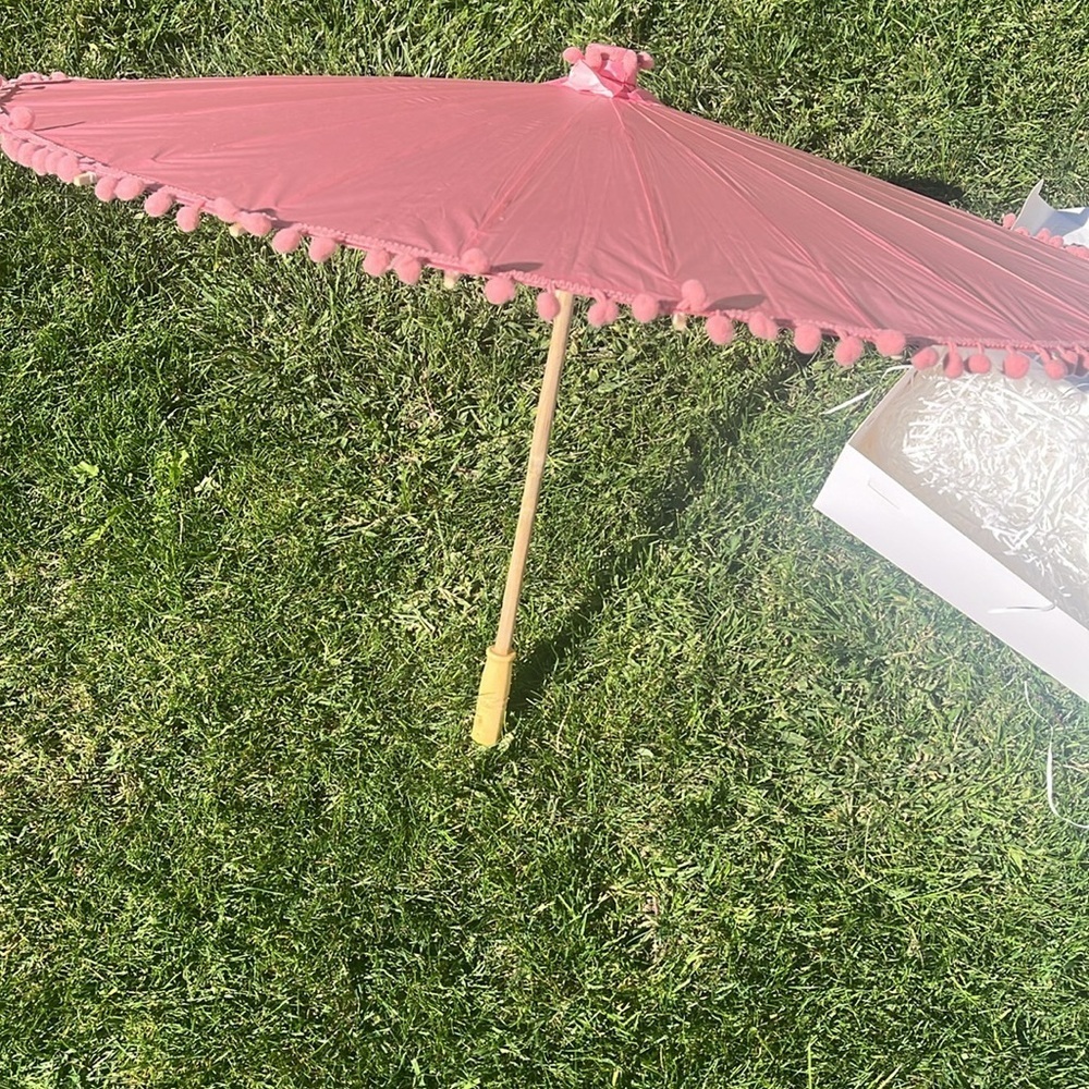 ROSE PINK POMPOM PARASOL - Picture 1 of 6